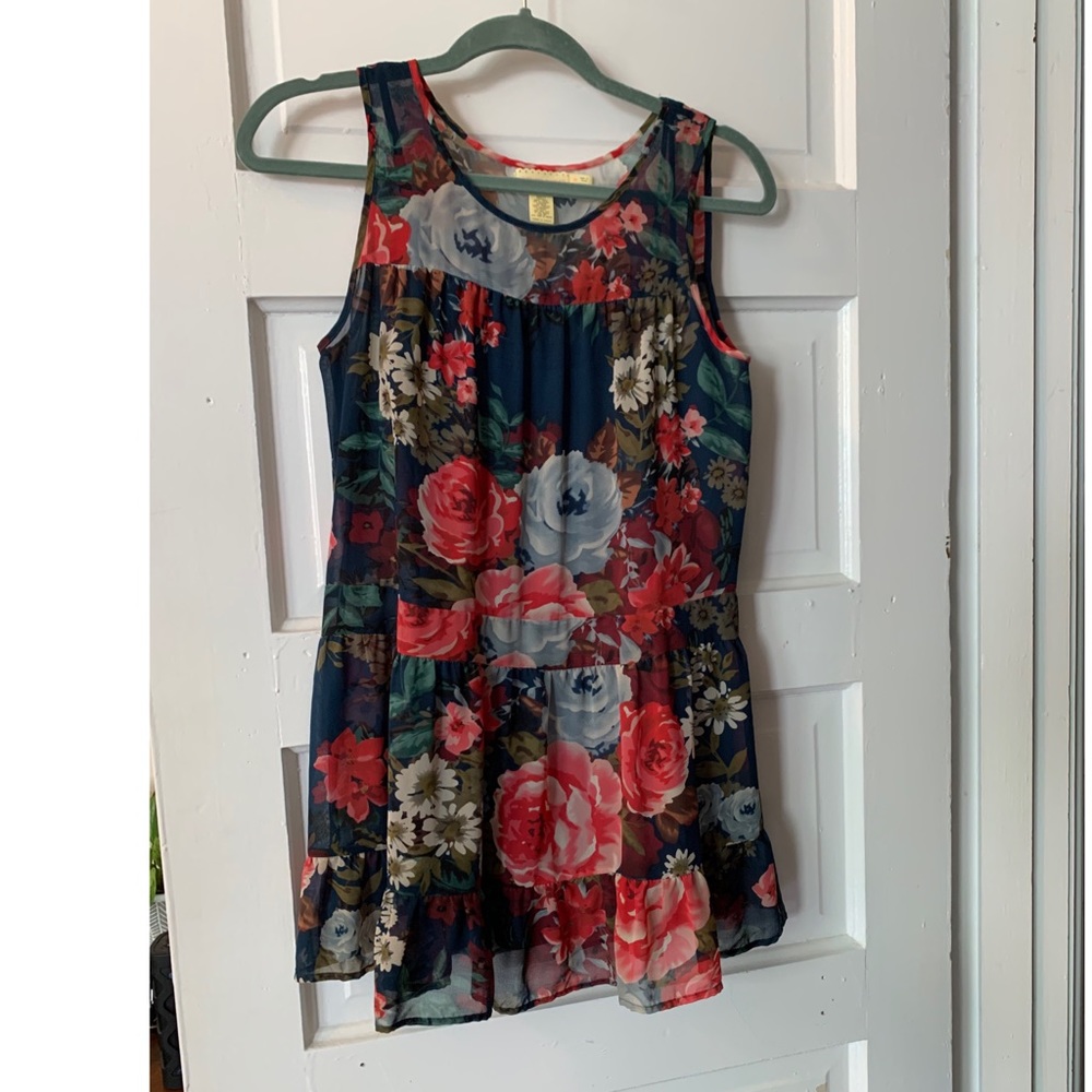Adorable Flower Shift Dress